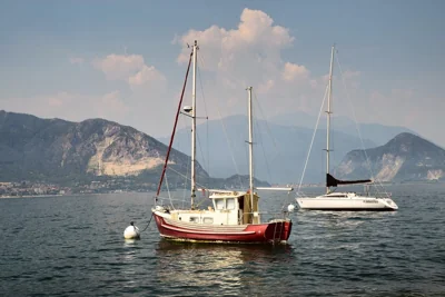 Barcos no Lago Maggiore