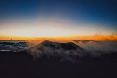 Pôr do sol no Mauna Kea