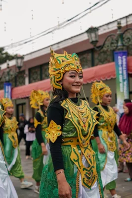Desfile cultural em Yogyakarta